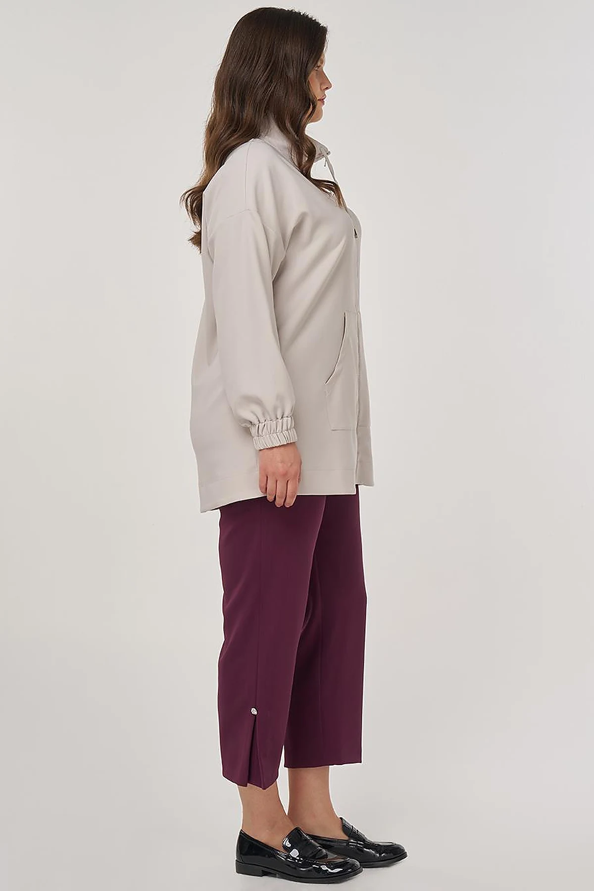 Wide Collar Zippered Tunic in Light Gray