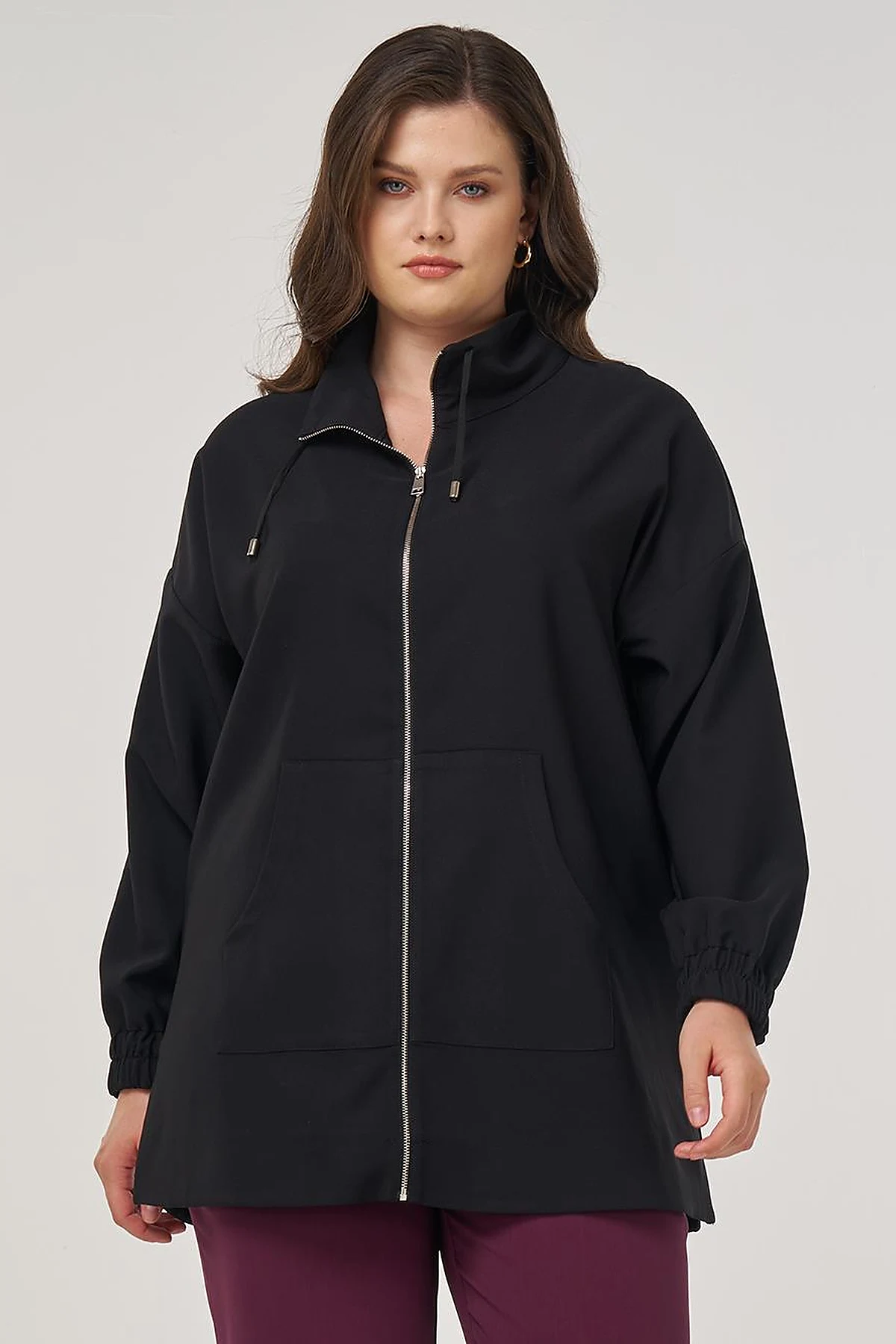 Wide Collar Zippered Tunic in Black