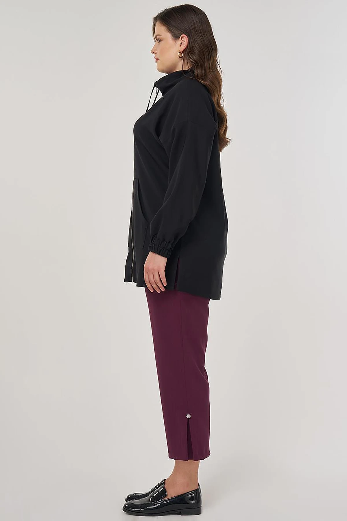 Wide Collar Zippered Tunic in Black