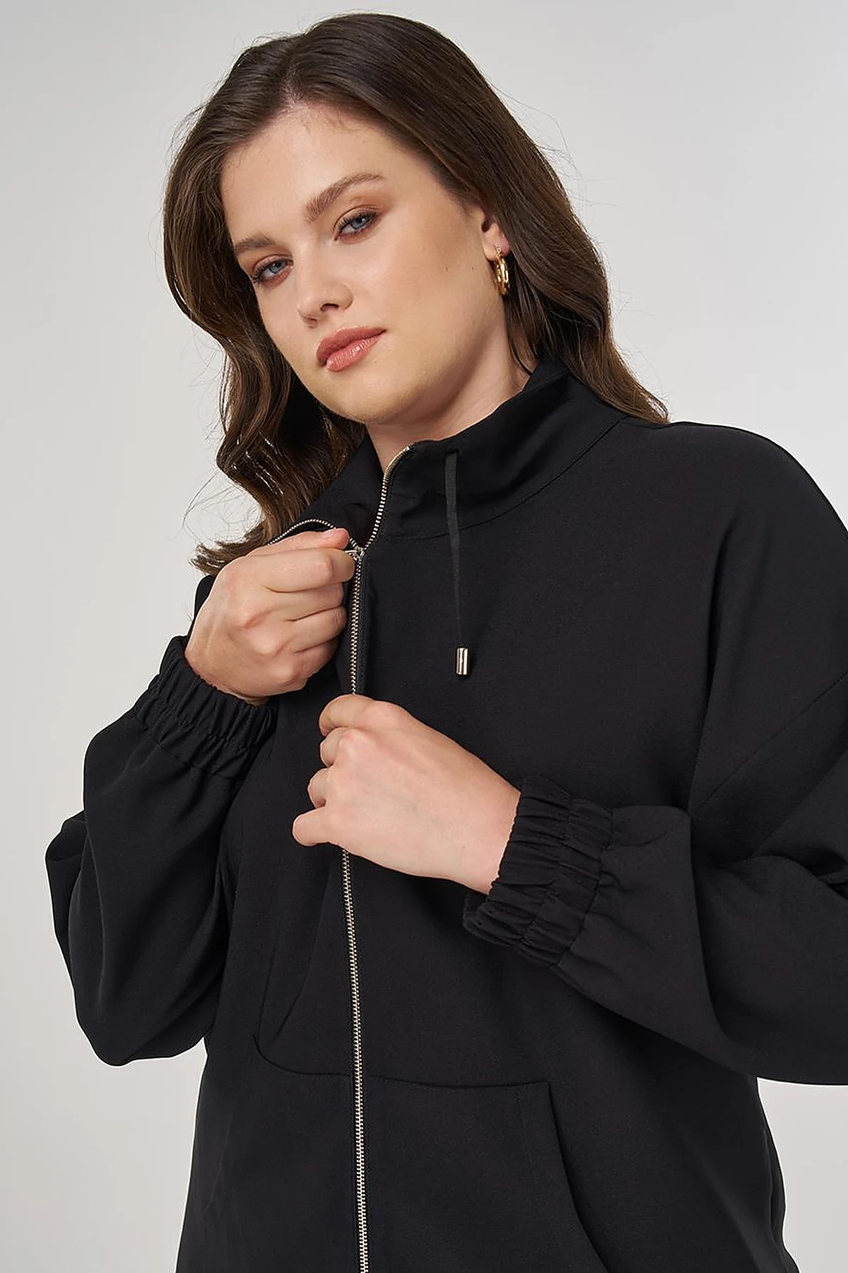 Wide Collar Zippered Tunic in Black