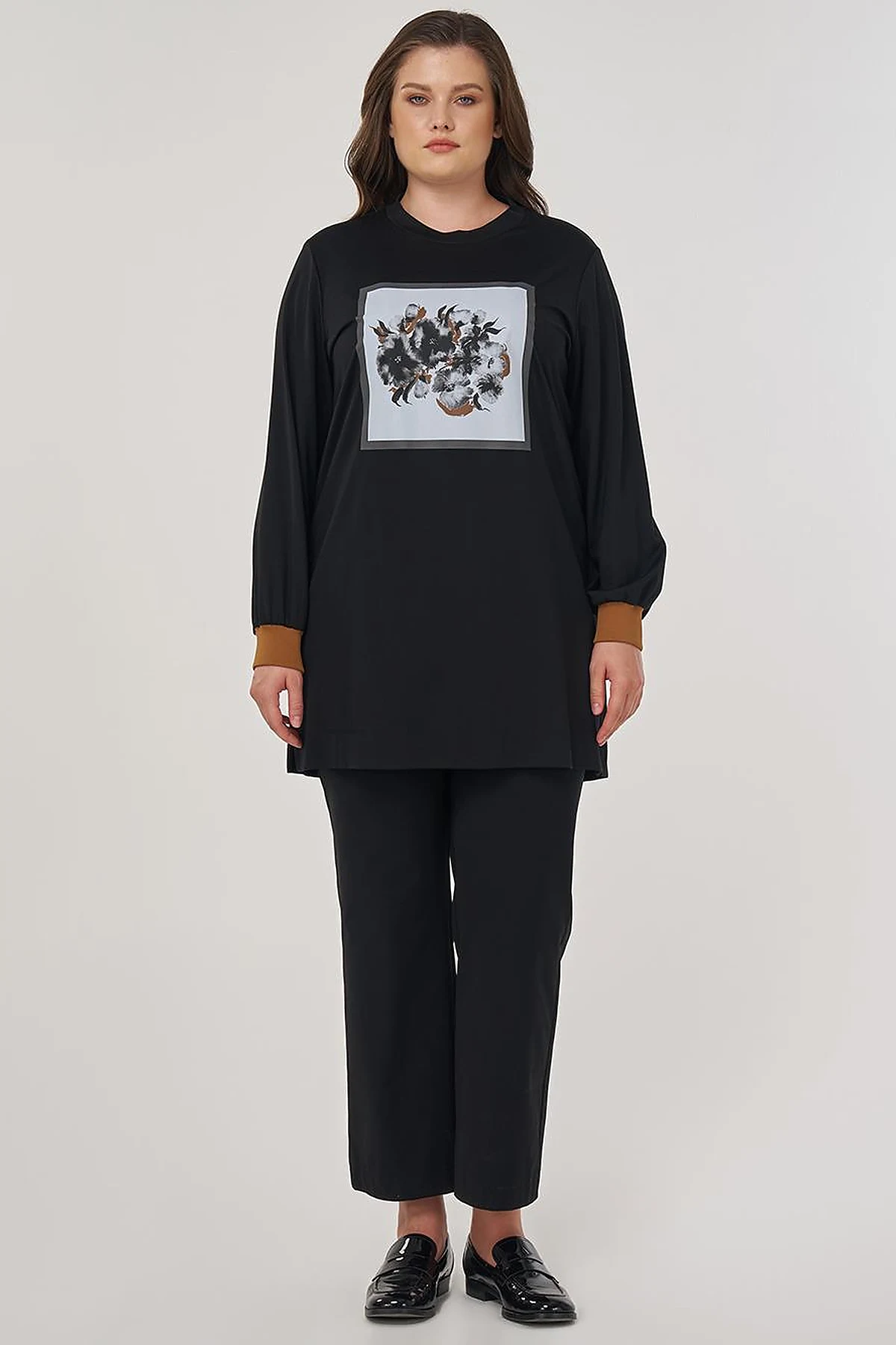 Rayon Sweatshirt with Visual Print in Black