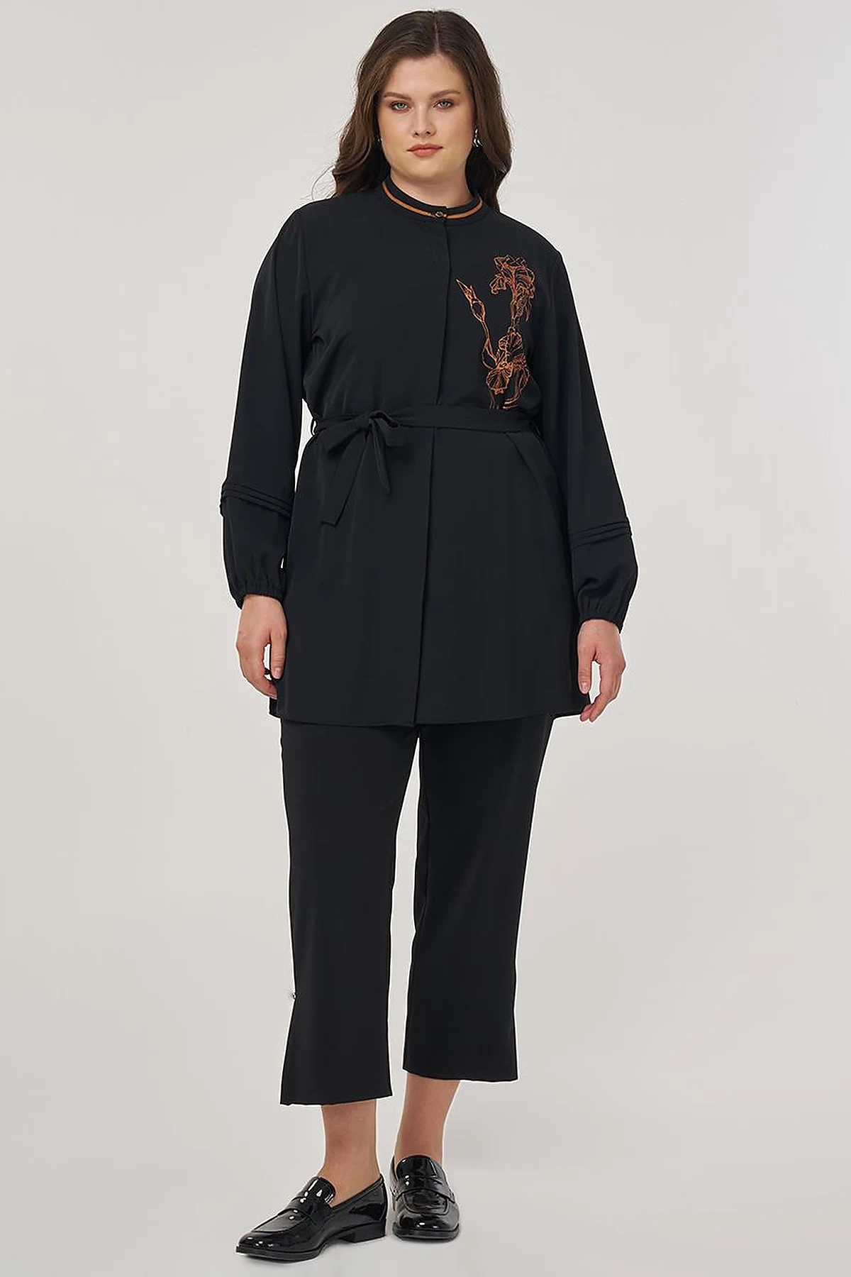 Ribbed Tunic in Black