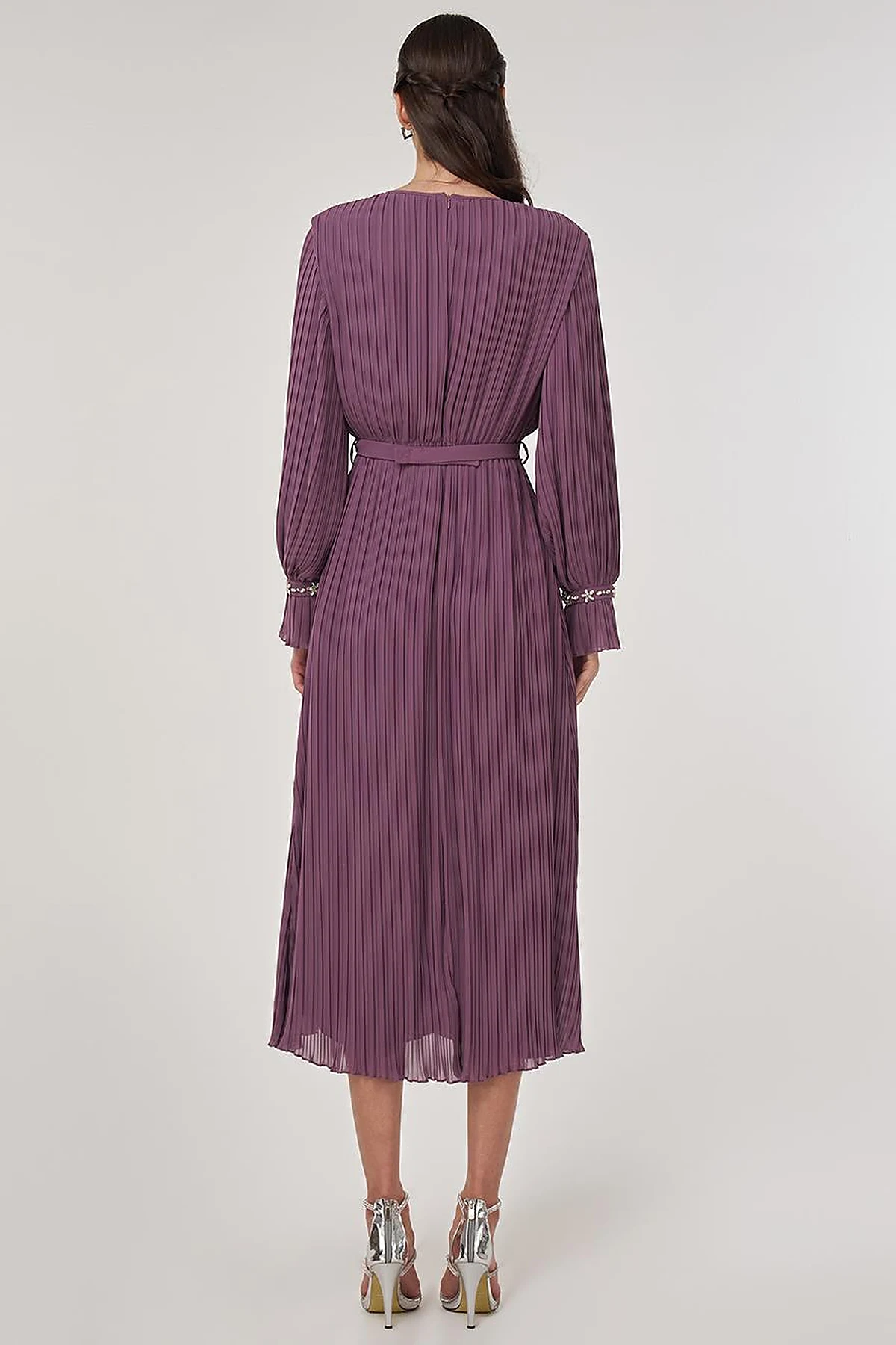 Stone-Embellished Elegant Dress in Lavender