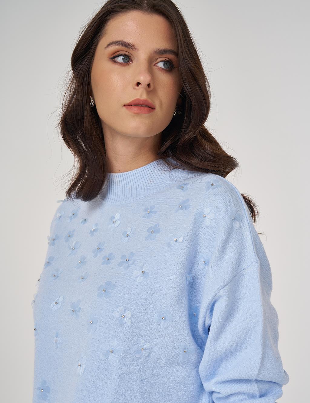 Floral Appliquéd Knit Tunic in Light Blue
