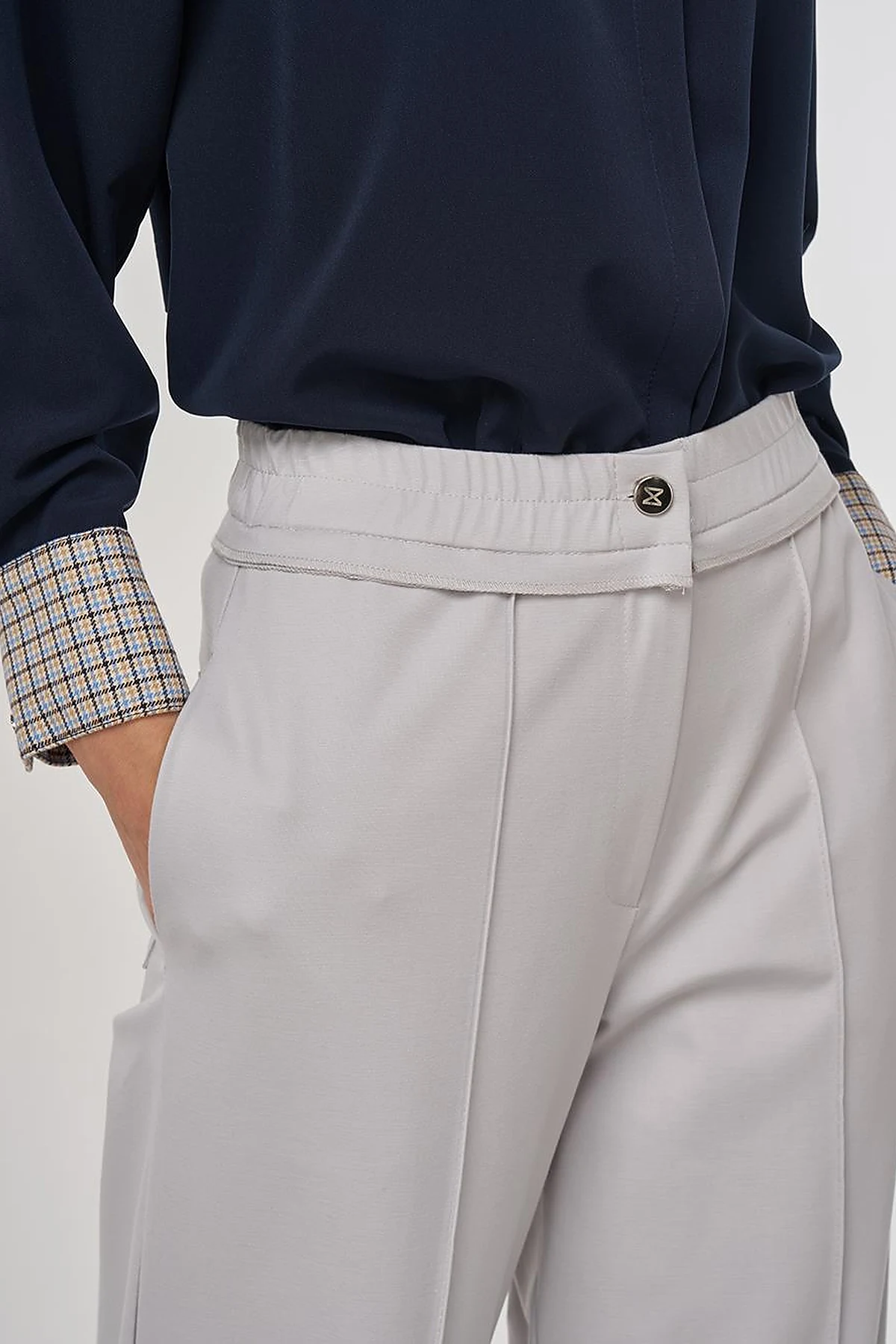 Relaxed-Fit Rayon Trousers in Gray