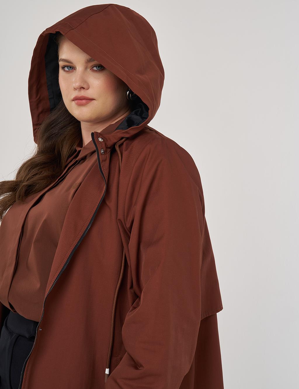 Long Hooded Trench Coat in Tobacco