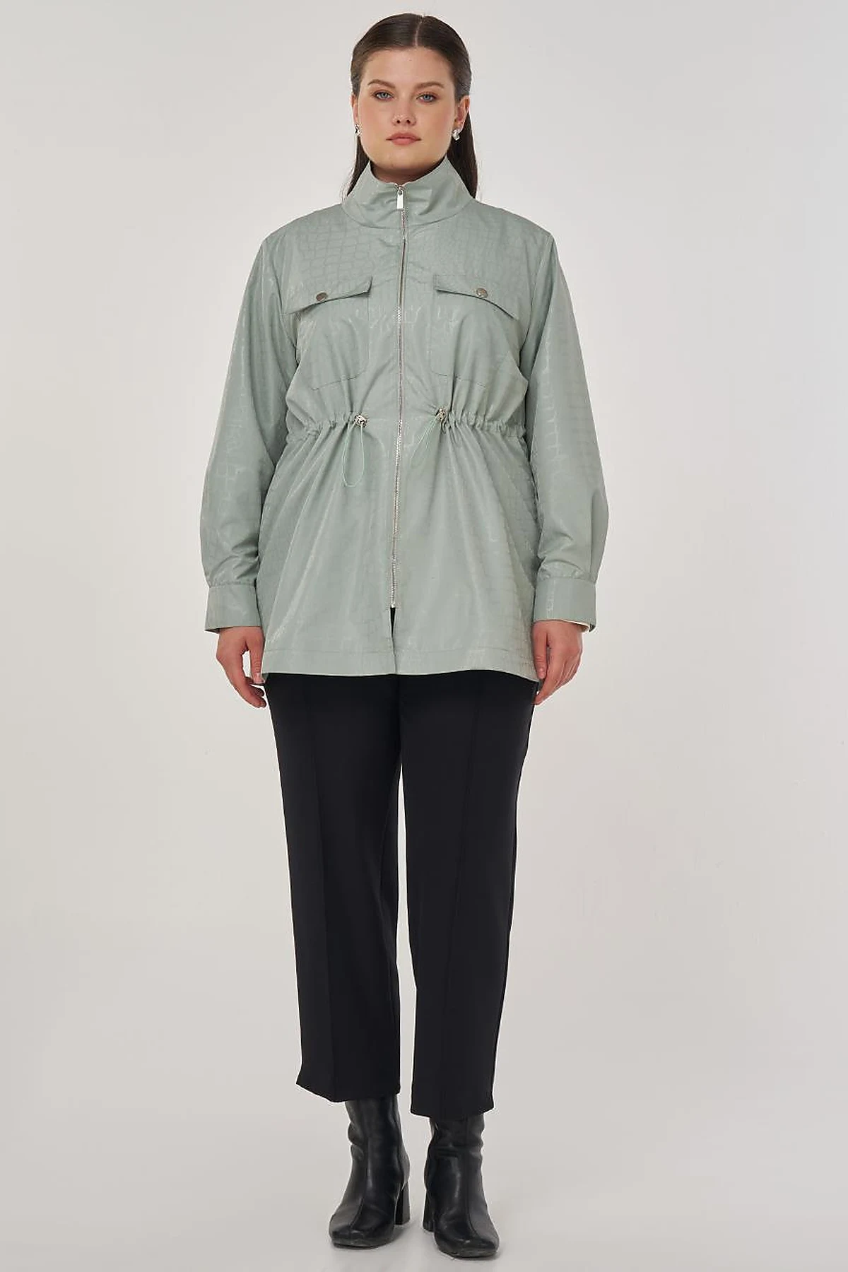 Geometric Stand-up Collar Jacket in Ice Green