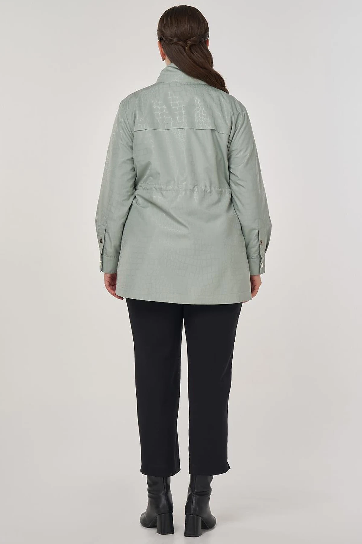 Geometric Stand-up Collar Jacket in Ice Green
