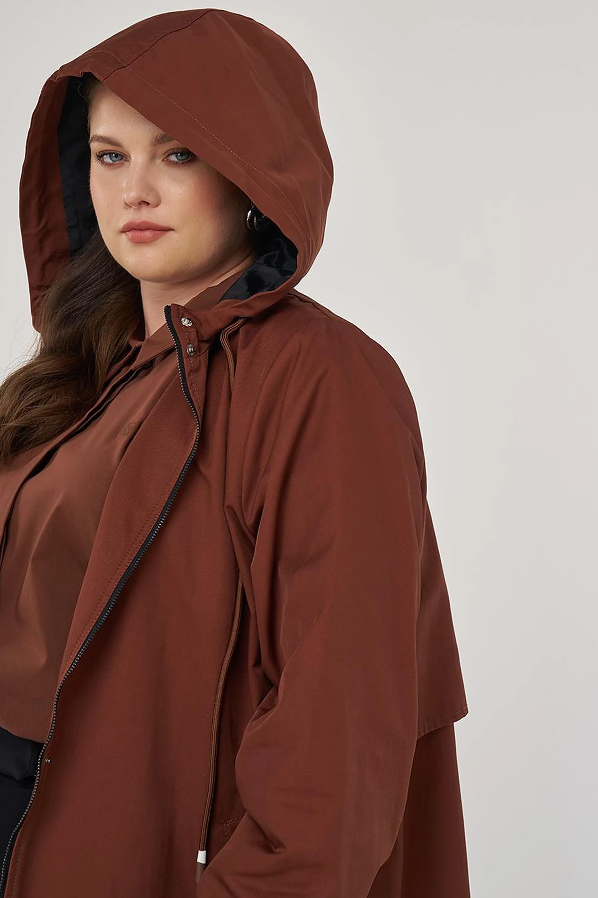 Long Hooded Trench Coat in Tobacco