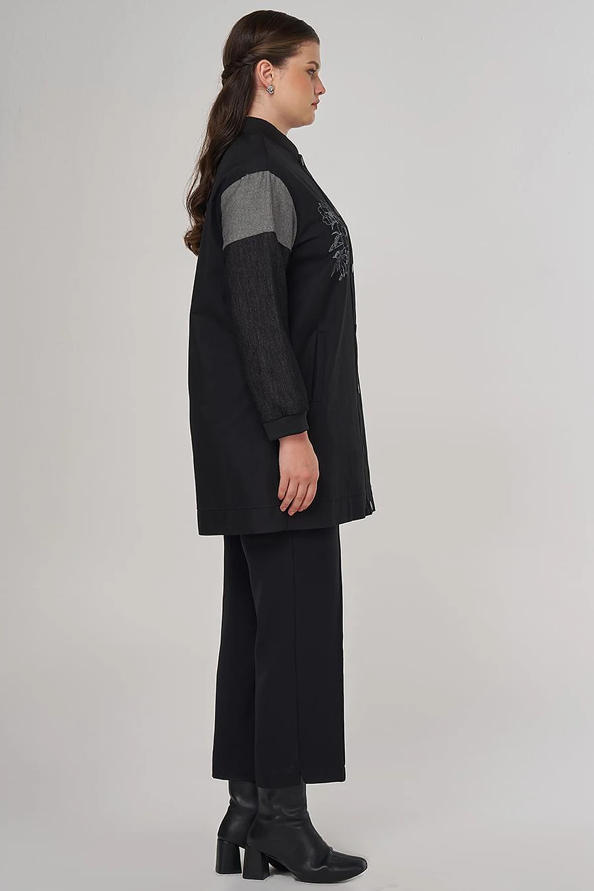 Slogan Printed Cotton Jacket in Black