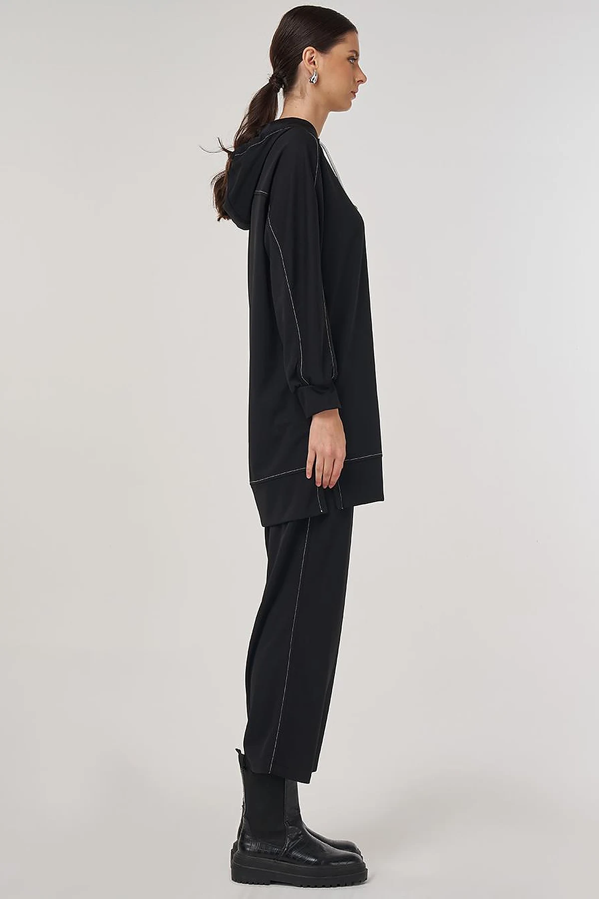 Point-Stitched Two-Piece Suit in Black
