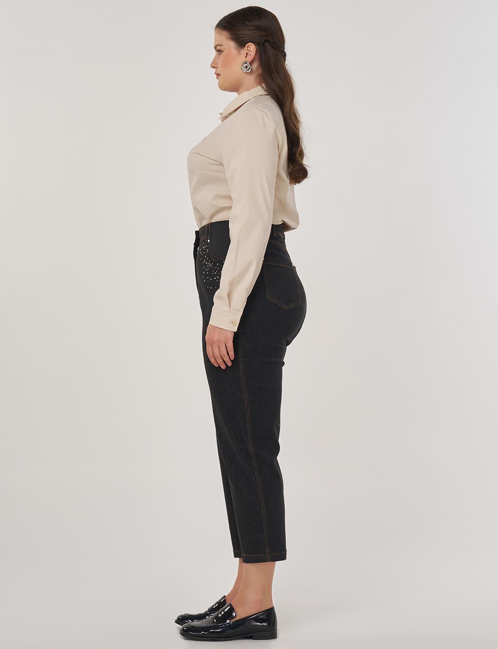 Hotfix Printed Denim Pants in Black