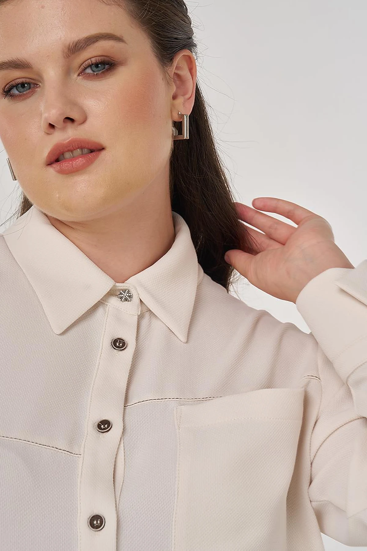 Point-Stitched Tunic Cream