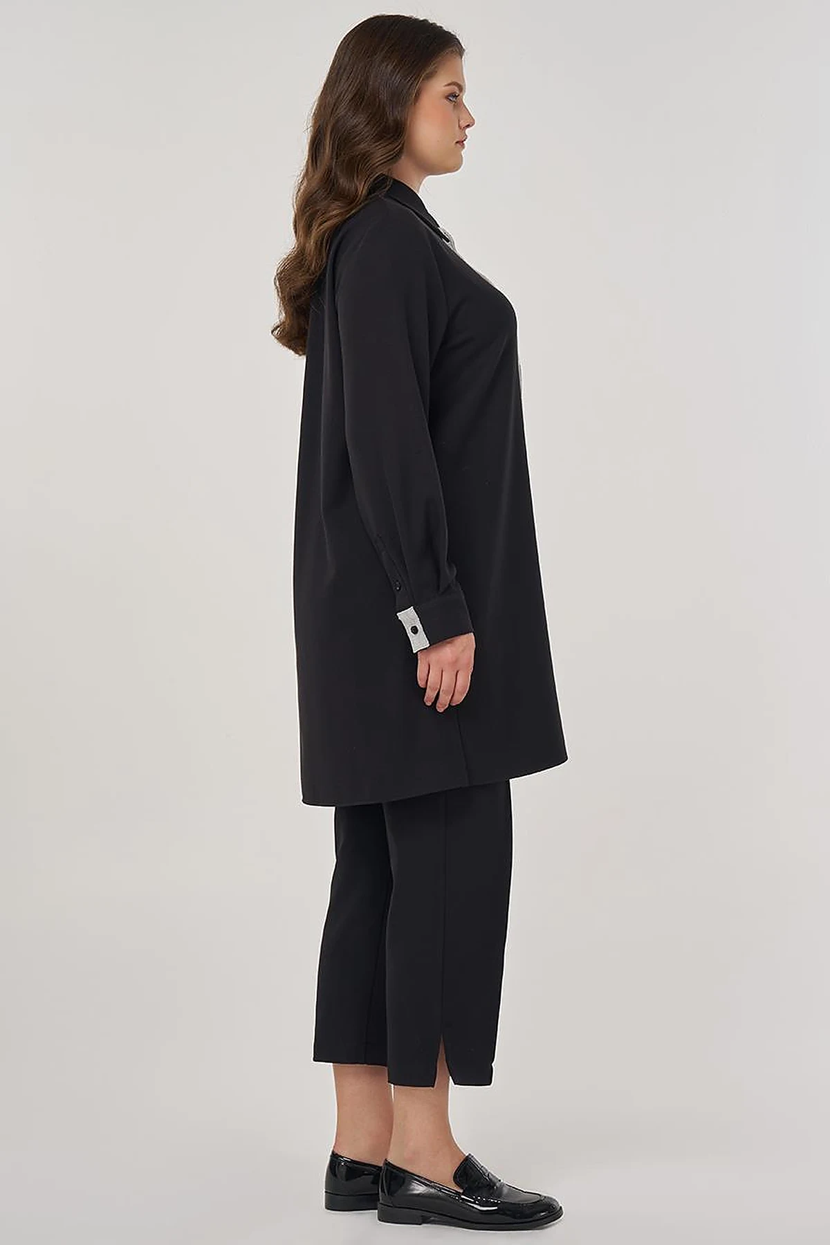 Chain-Detailed Relaxed-Cut Viscose Tunic Black