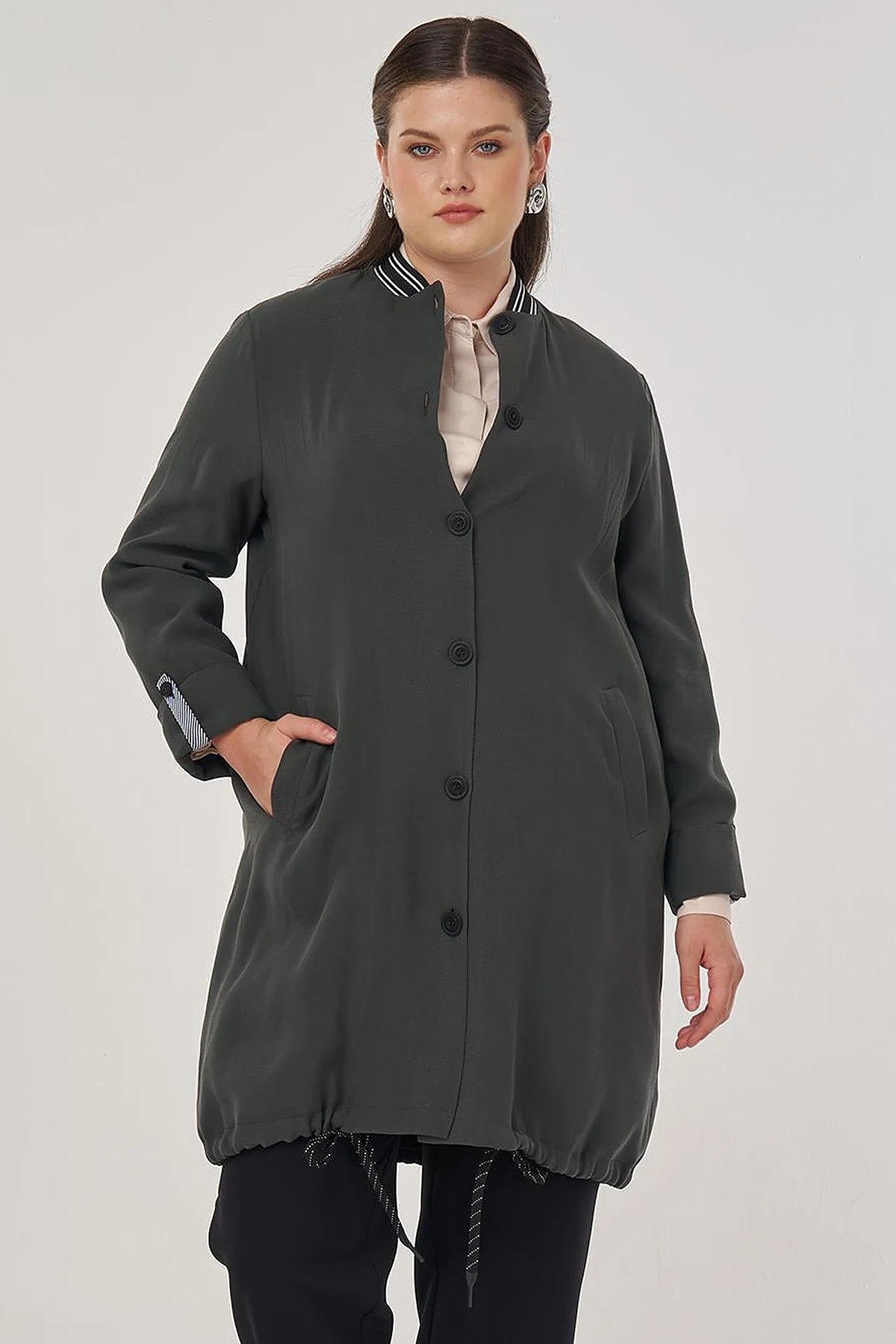 Bilekleri Katlanabilir Rayon Giy Çık Zümrüt