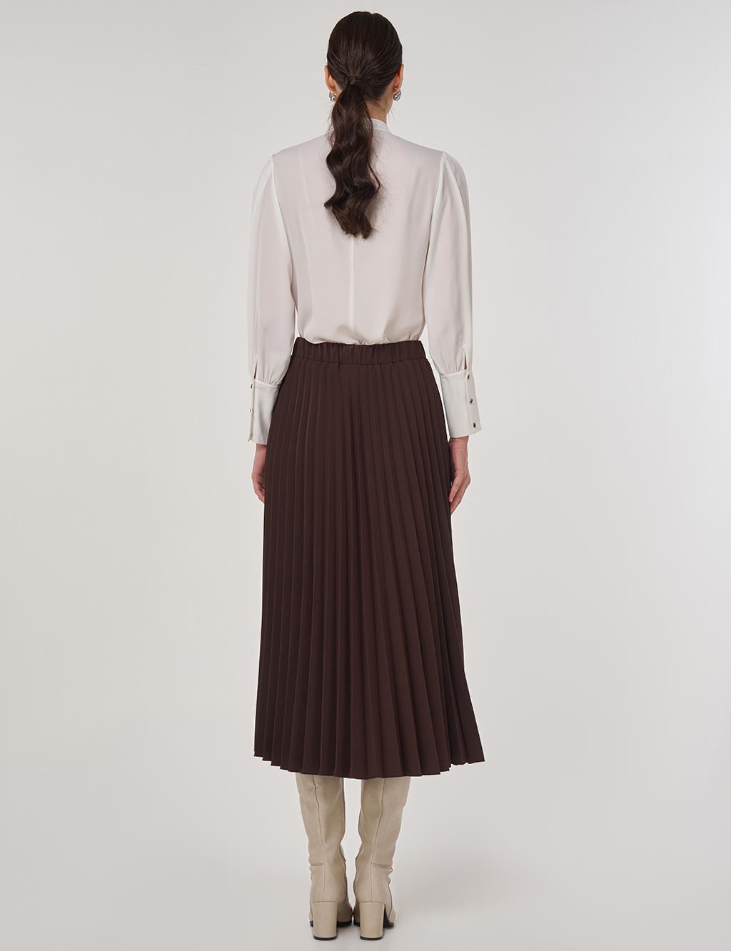 Lace-Up Pleated Skirt in Dark Brown