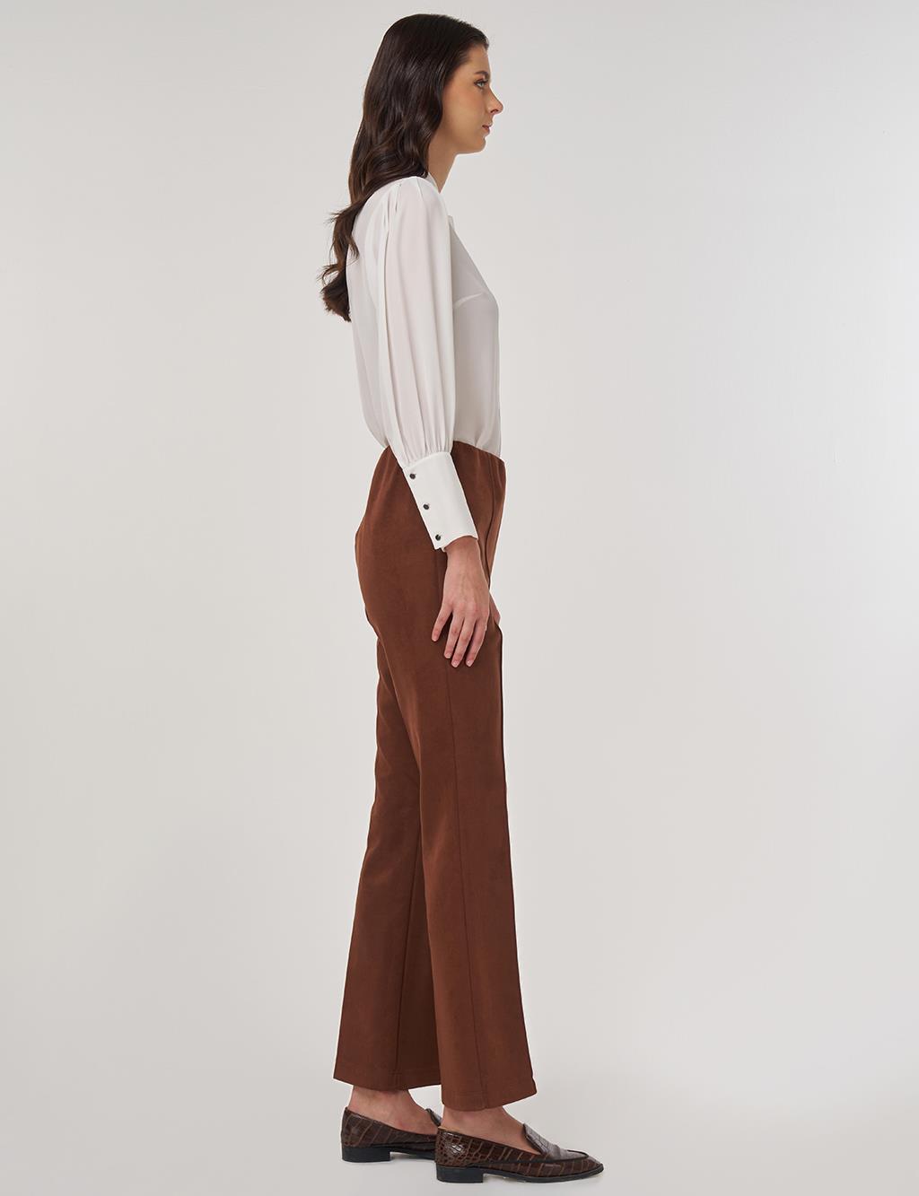 Flare Fit Suede Pants in Camel