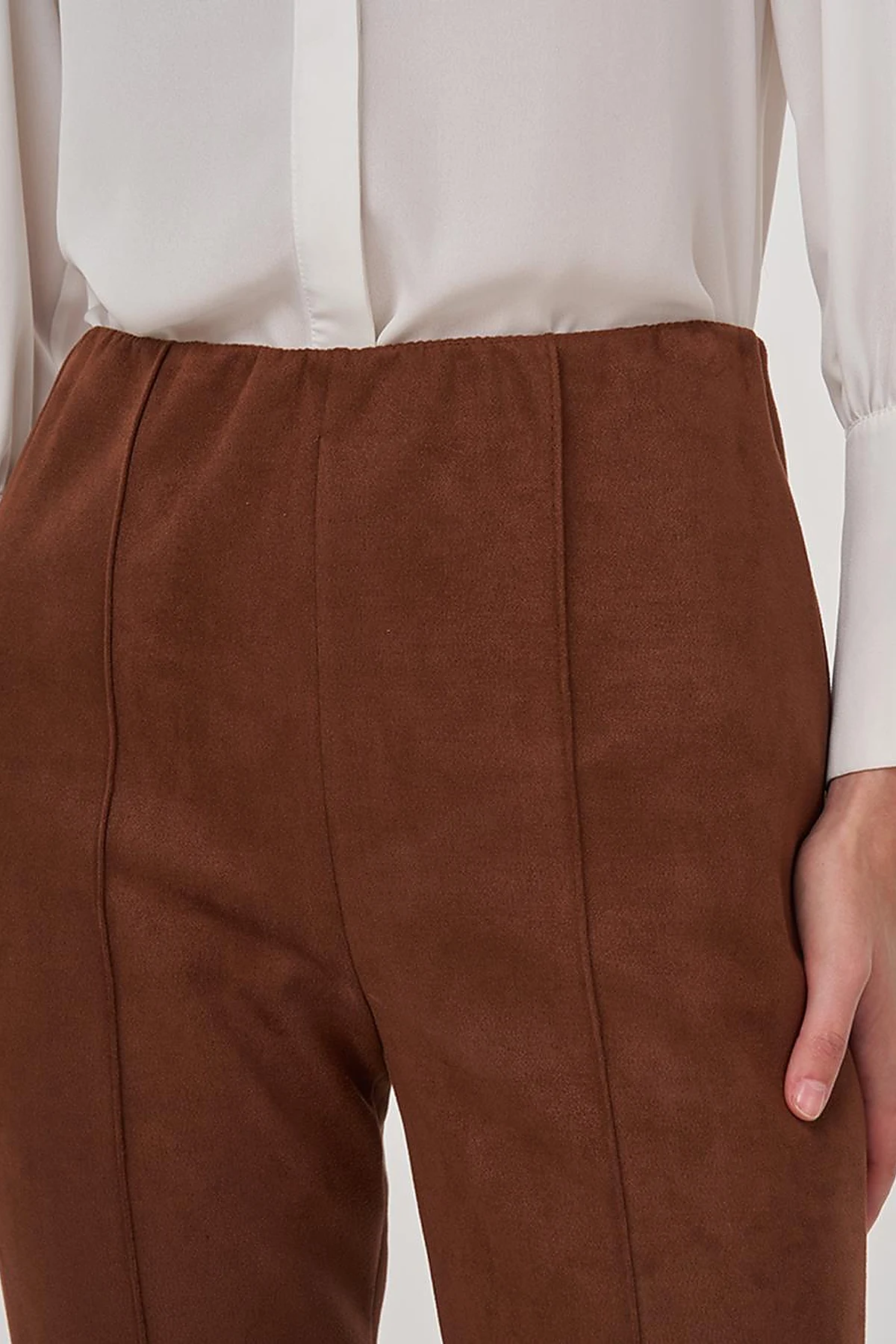 Flare Fit Suede Pants in Camel