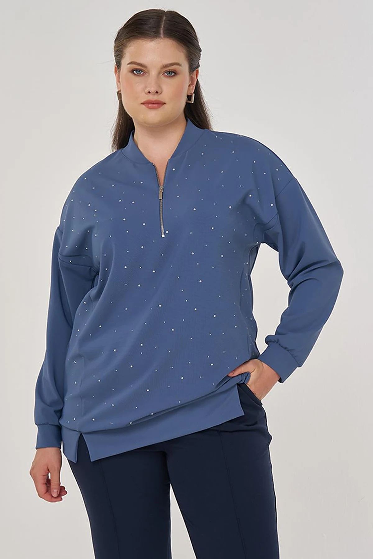 College Collar Hotfix Printed Sweatshirt in Indigo