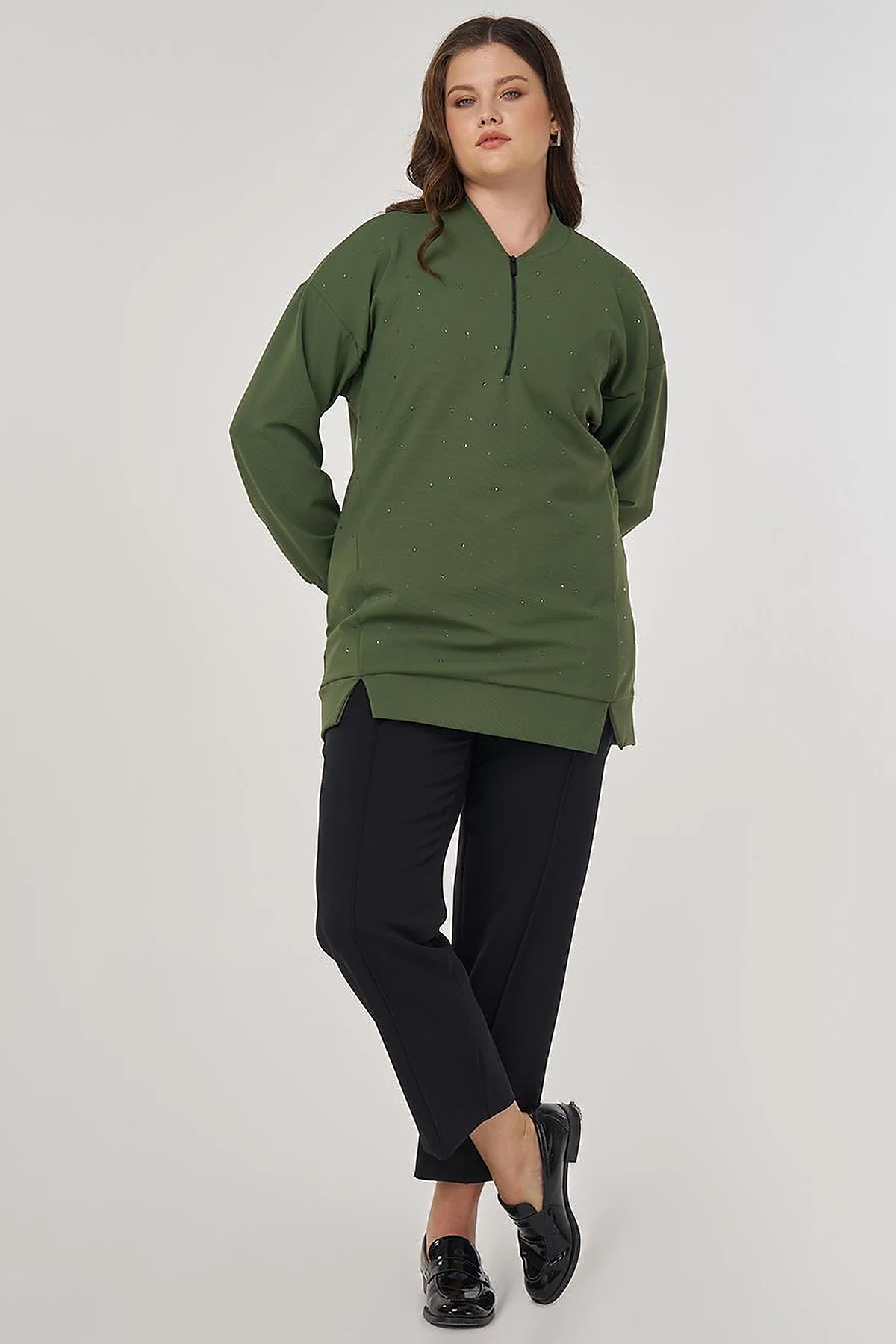 College Collar Hotfix Printed Sweatshirt in Forest Green