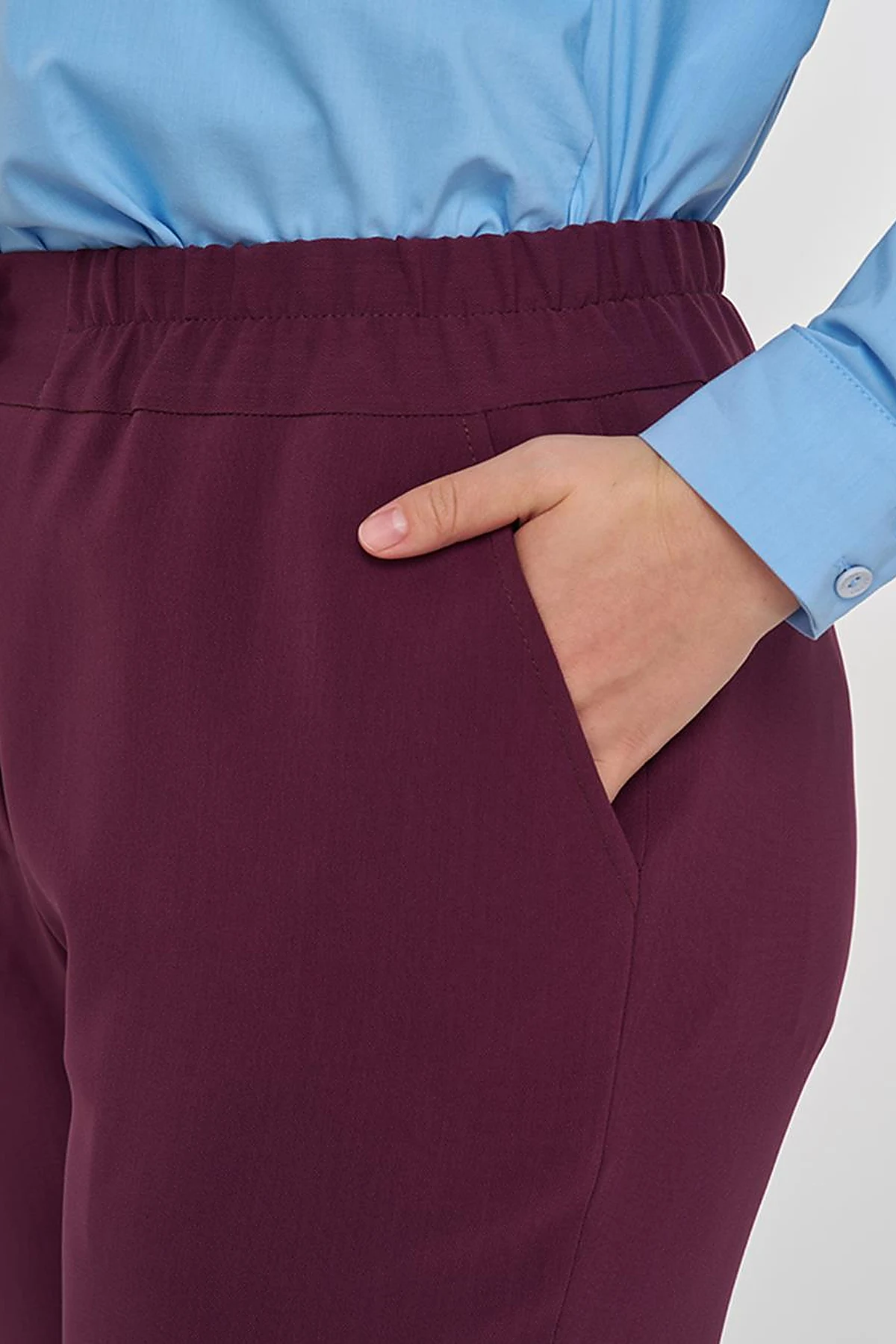 Slit Detail Relaxed Fit Pants Fig Color