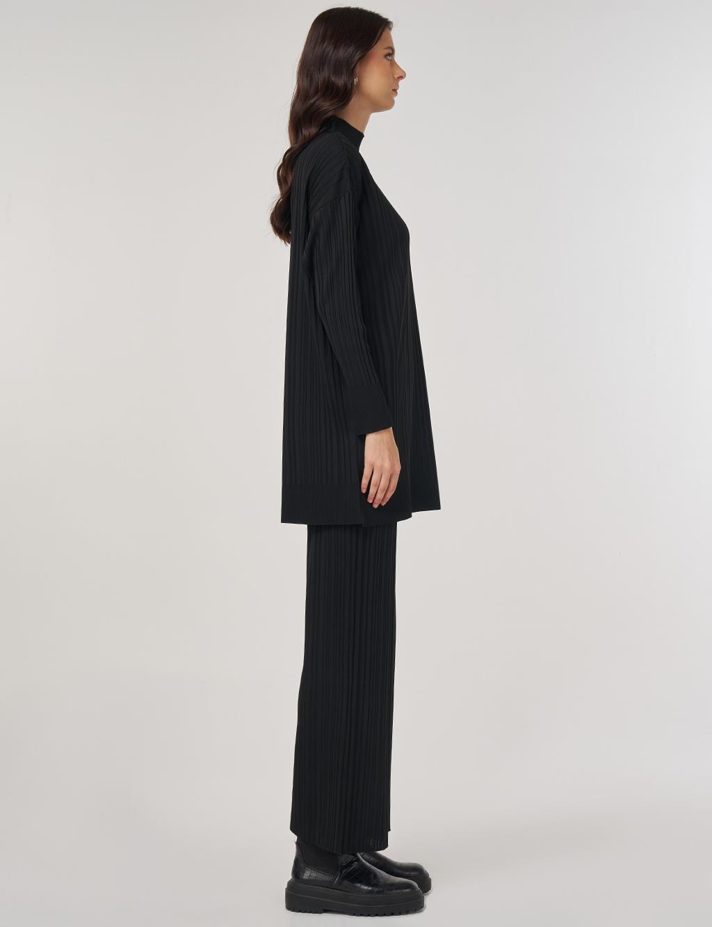 Relaxed Fit Knit Set in Black