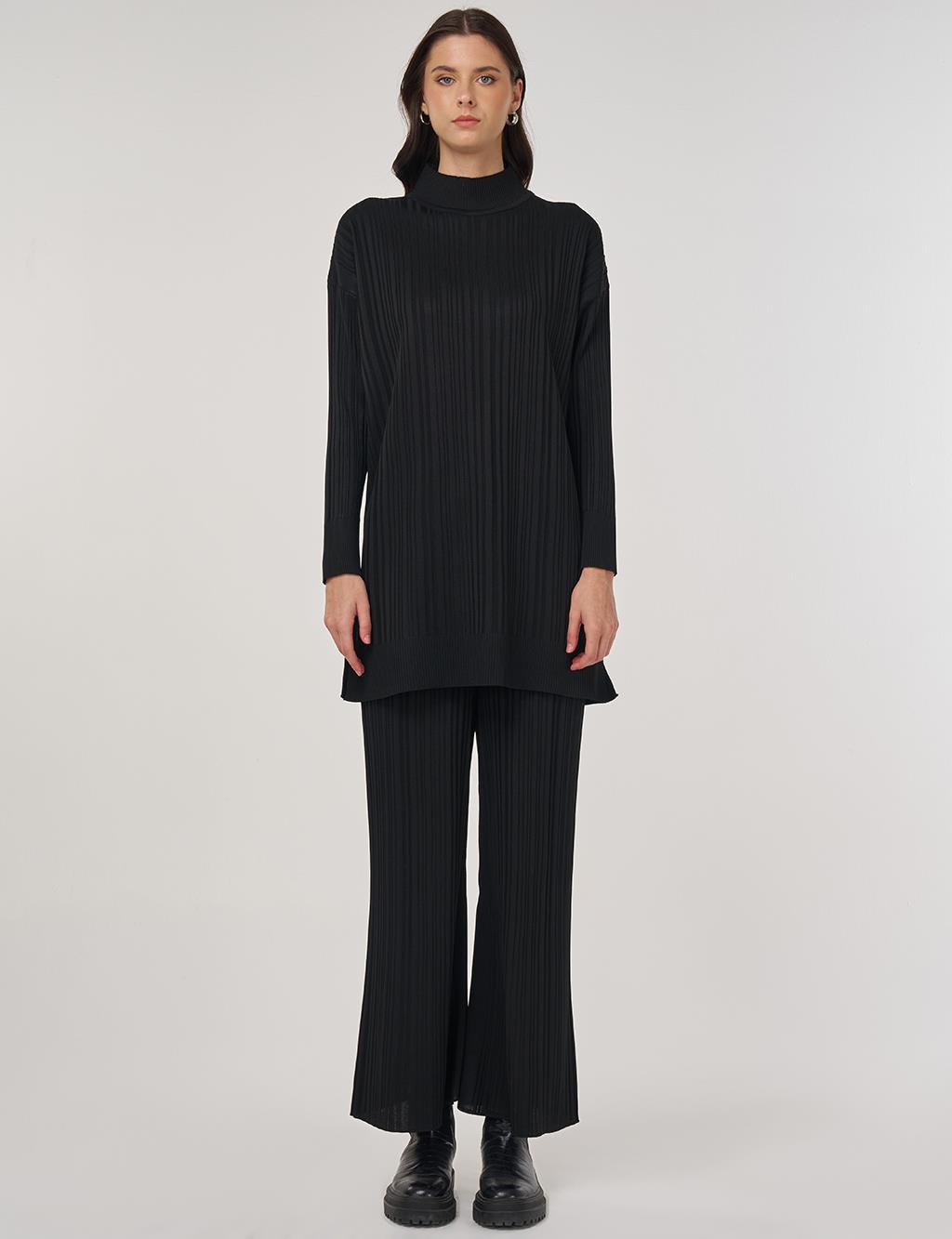 Relaxed Fit Knit Set in Black