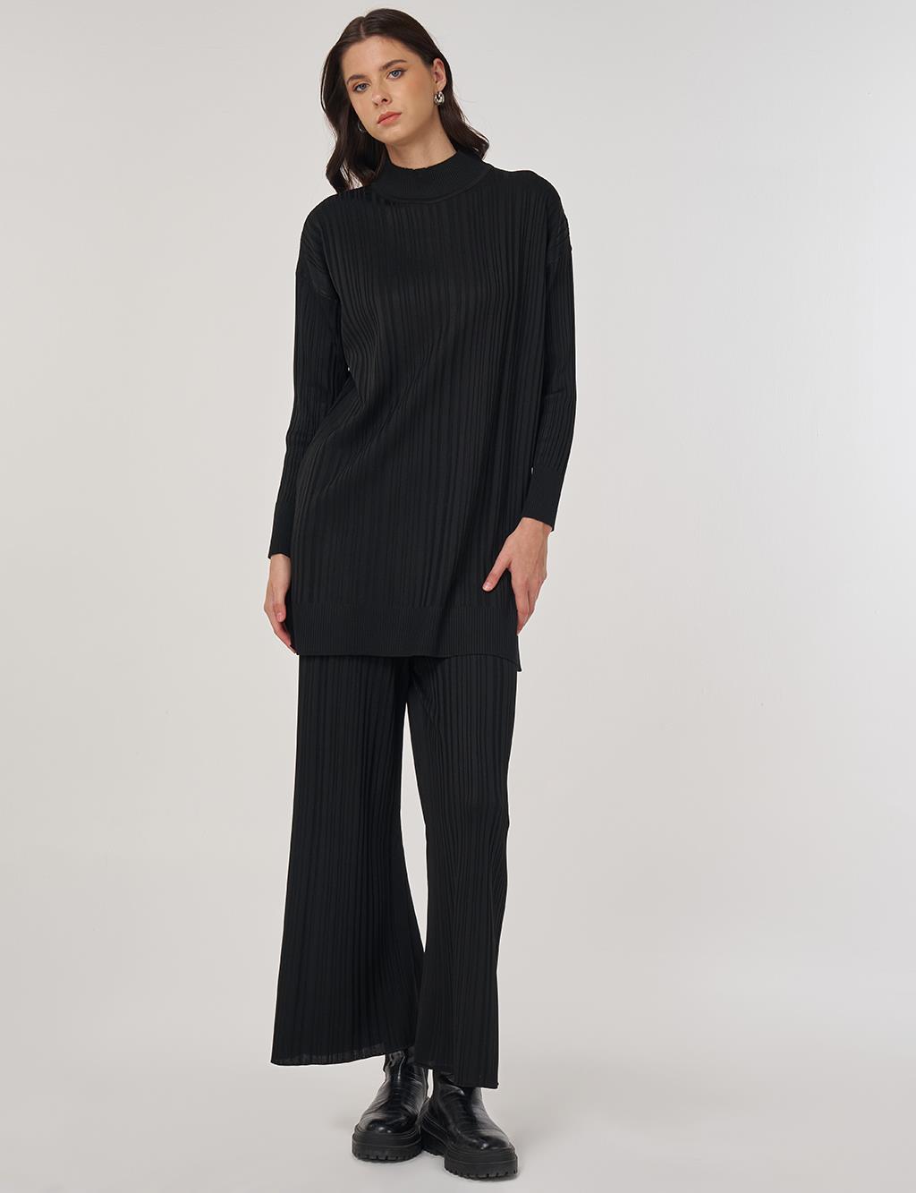 Relaxed Fit Knit Set in Black