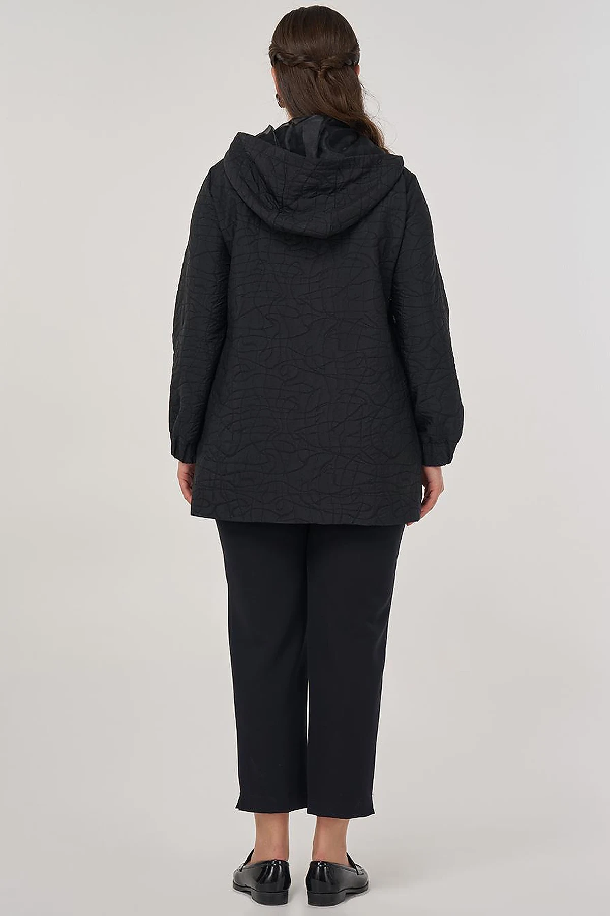 Embossed Pattern Tunic Black