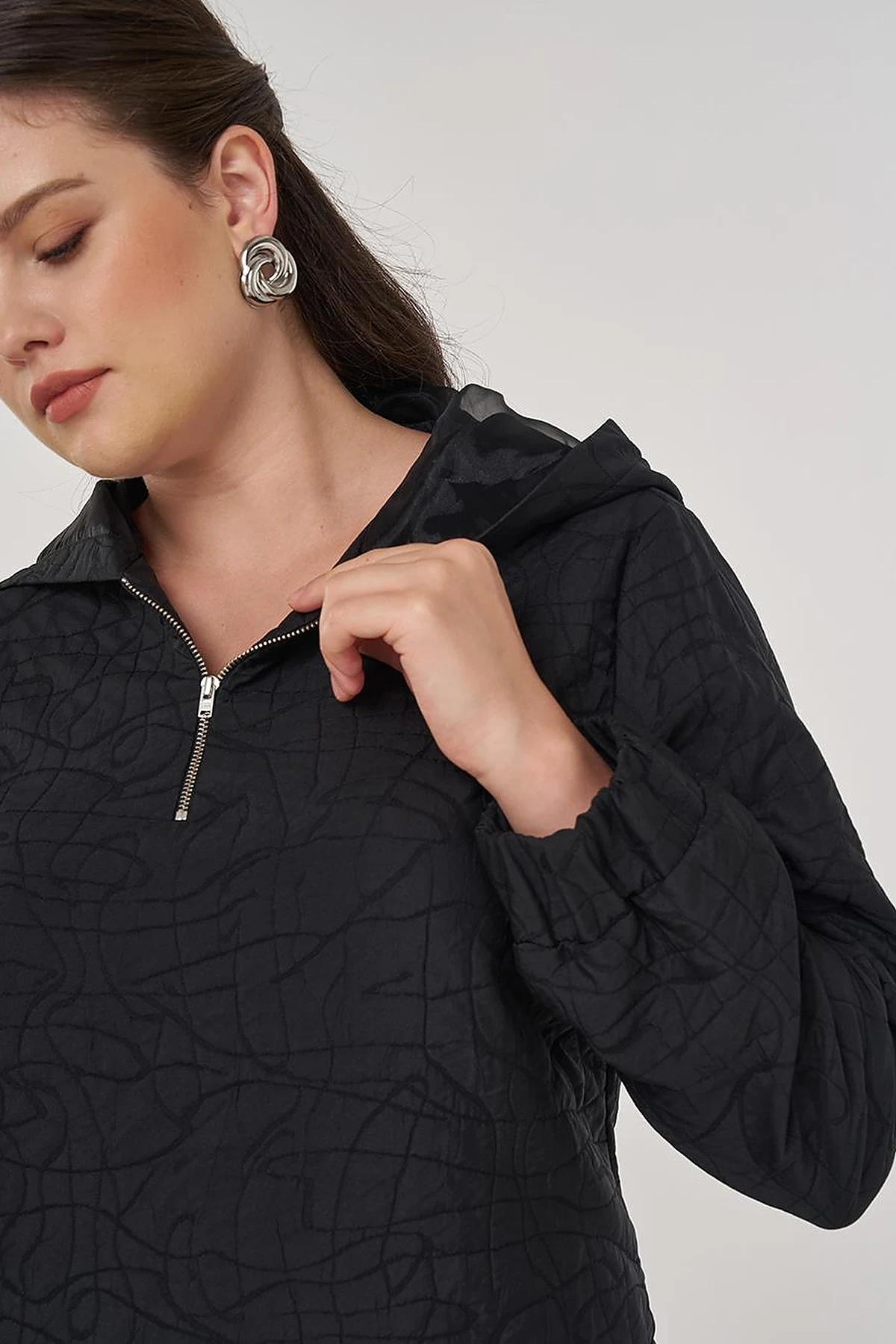 Embossed Pattern Tunic Black