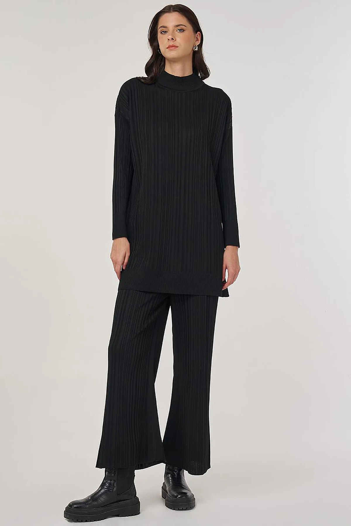 Relaxed Fit Knit Set in Black
