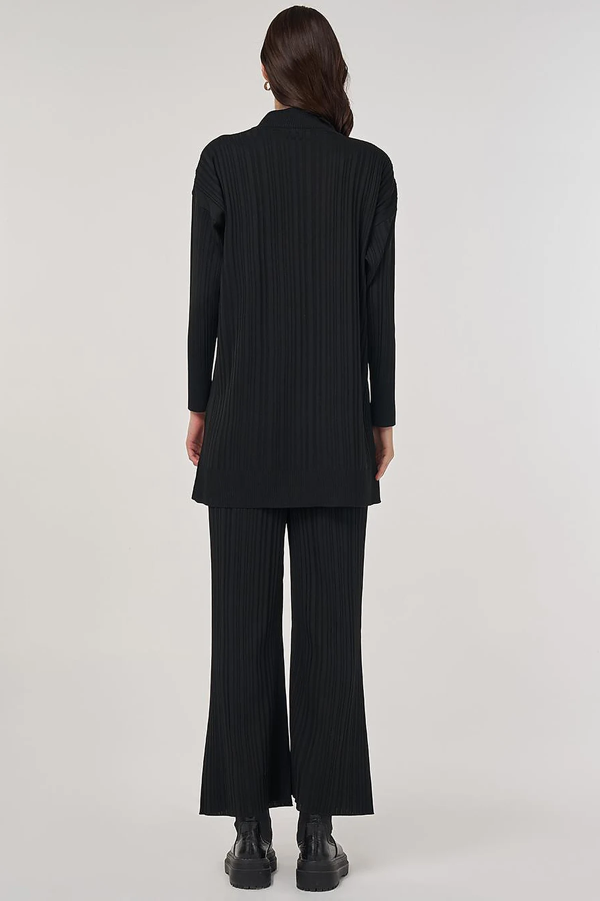 Relaxed Fit Knit Set in Black