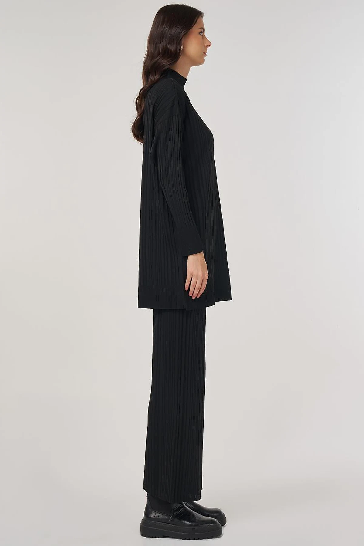 Relaxed Fit Knit Set in Black