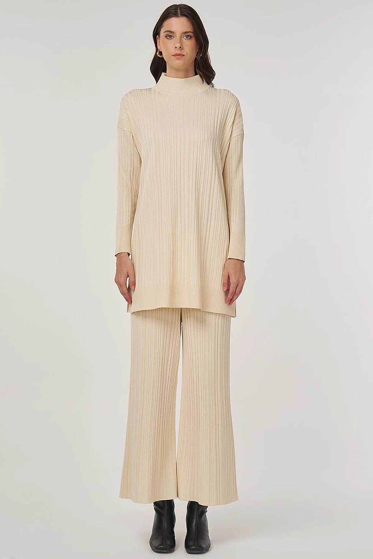 Relaxed Fit Knit Set in Stone