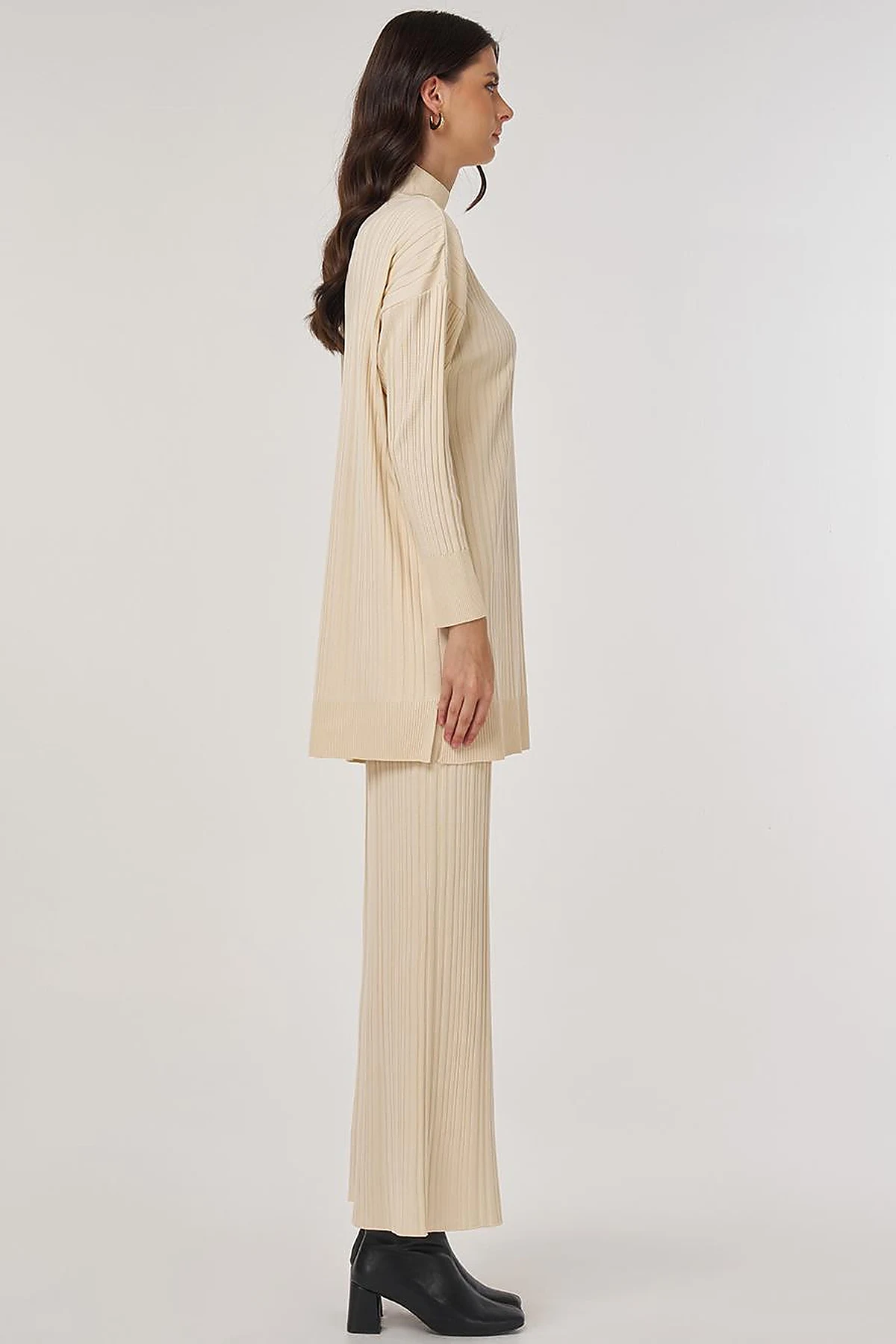 Relaxed Fit Knit Set in Stone
