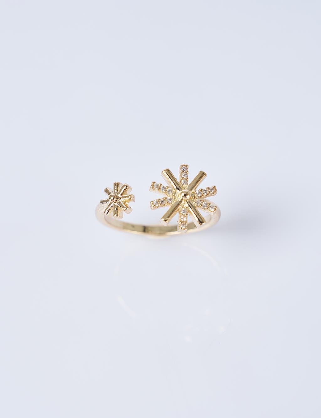 Snowflake-Shaped Ring Gold