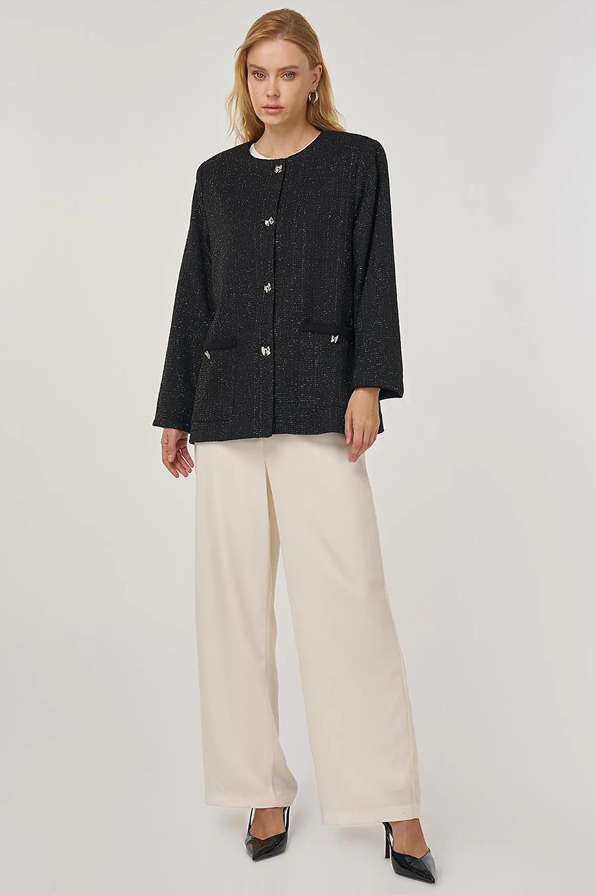 Button-Detailed Jacket Black