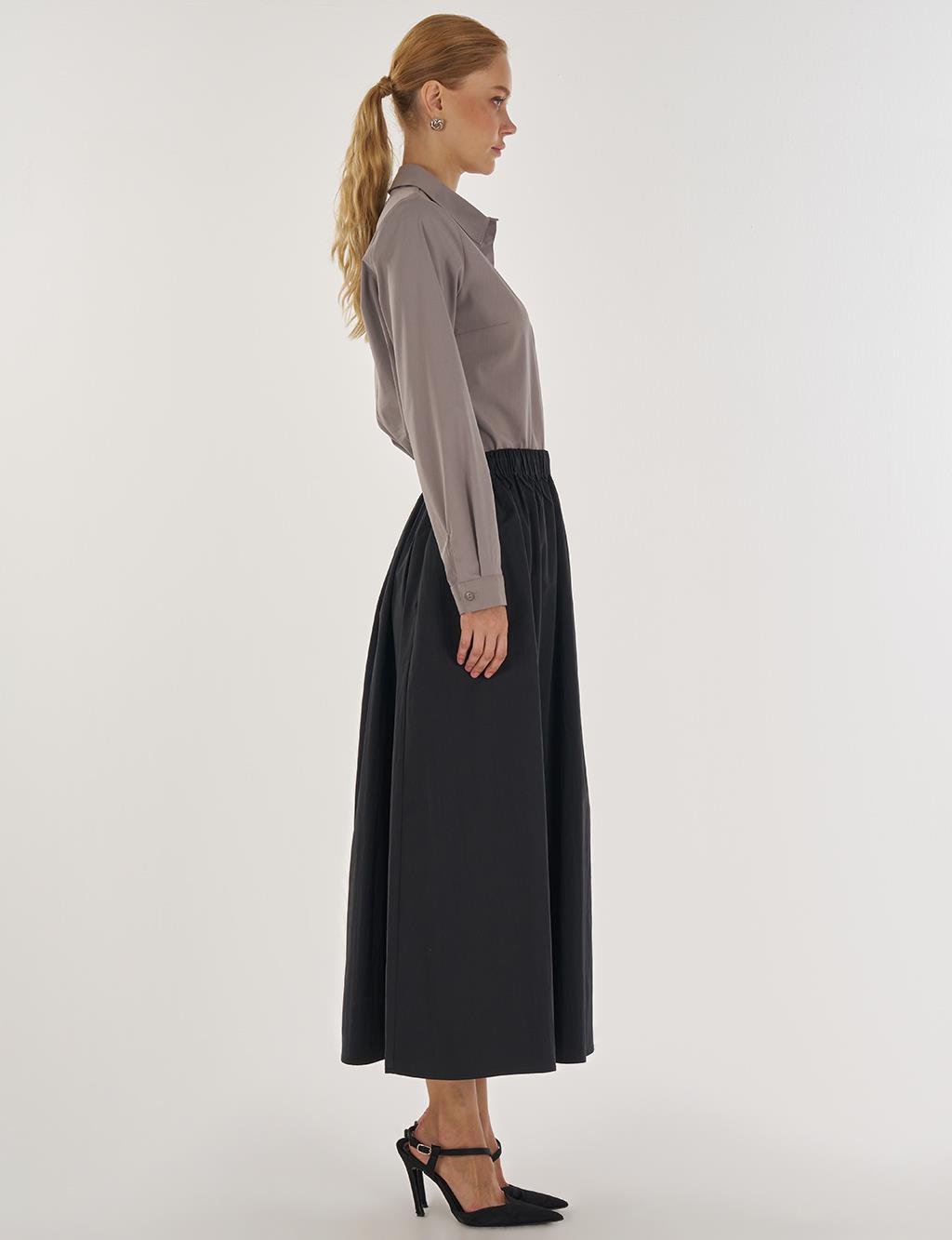 Pocket-Detailed A-Line Skirt Black