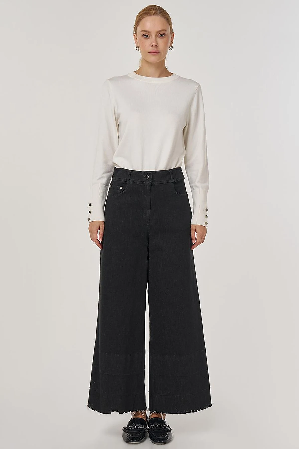 Pocket Detail Marine Fit Denim Pants Black