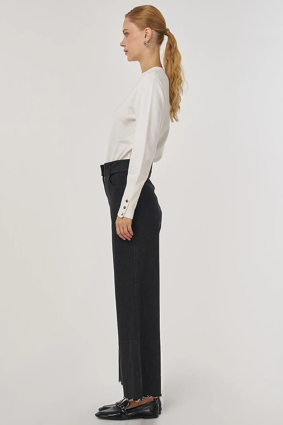 Pocket Detail Marine Fit Denim Pants Black
