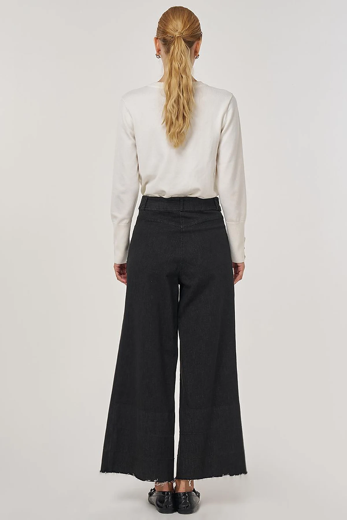 Pocket Detail Marine Fit Denim Pants Black