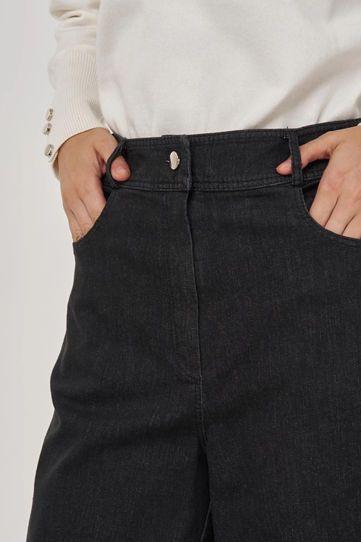 Pocket Detail Marine Fit Denim Pants Black