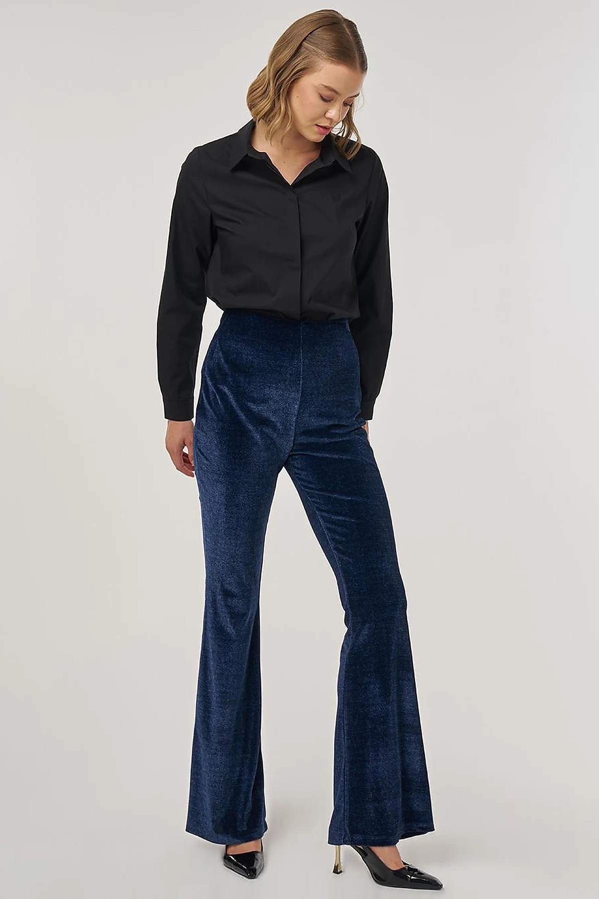 Flared Velvet Pants Navy