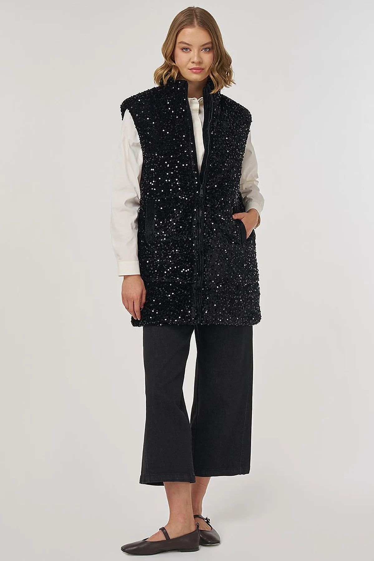 Sequin-Embroidered Puffer Vest Black