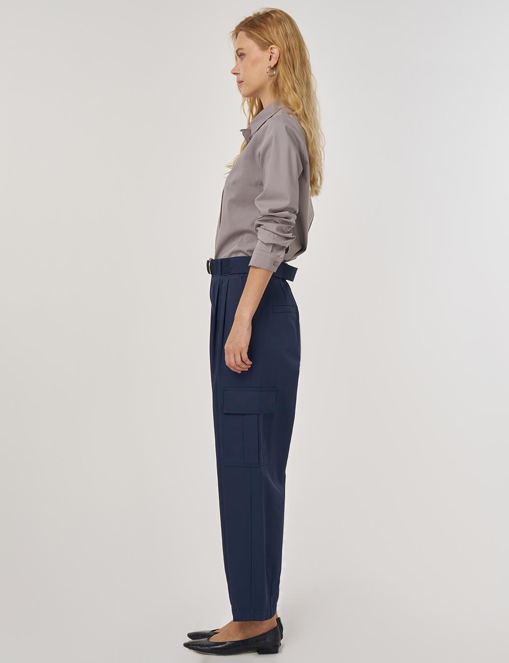 Kemer Detaylı Rahat Kesim Pantolon Koyu Lacivert 