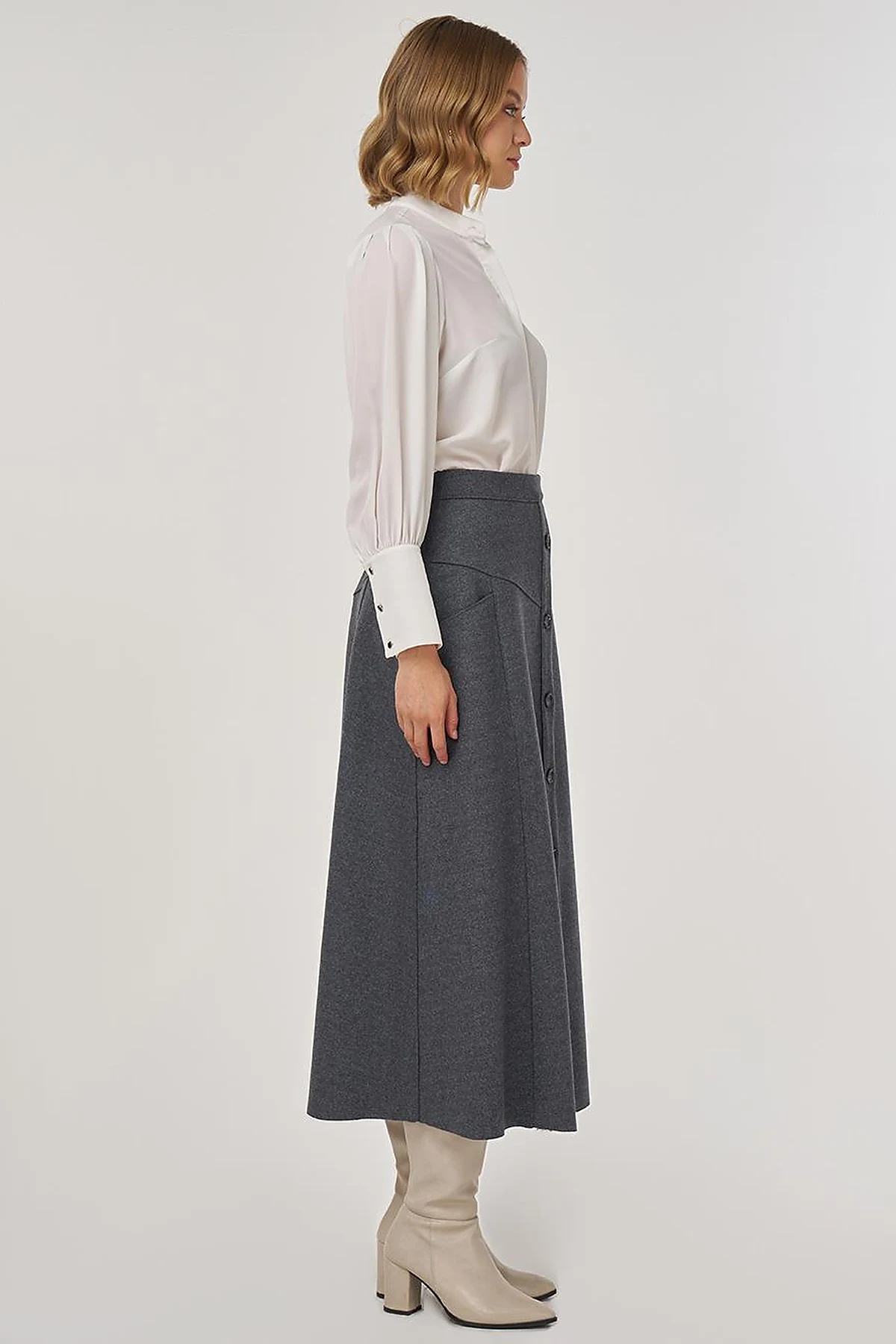 Buttoned Felt Skirt in Smoke