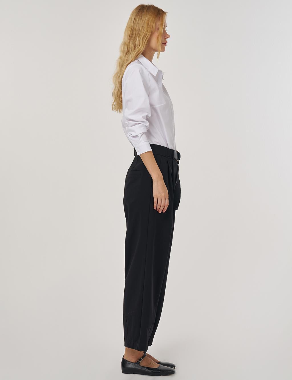 Kemer Detaylı Rahat Kesim Pantolon Siyah 