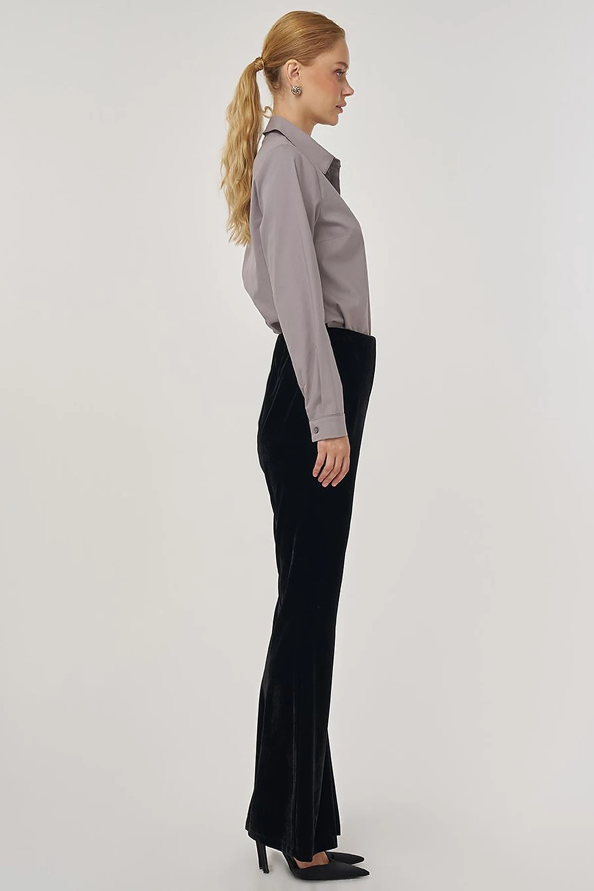 Flared Velvet Trousers in Black