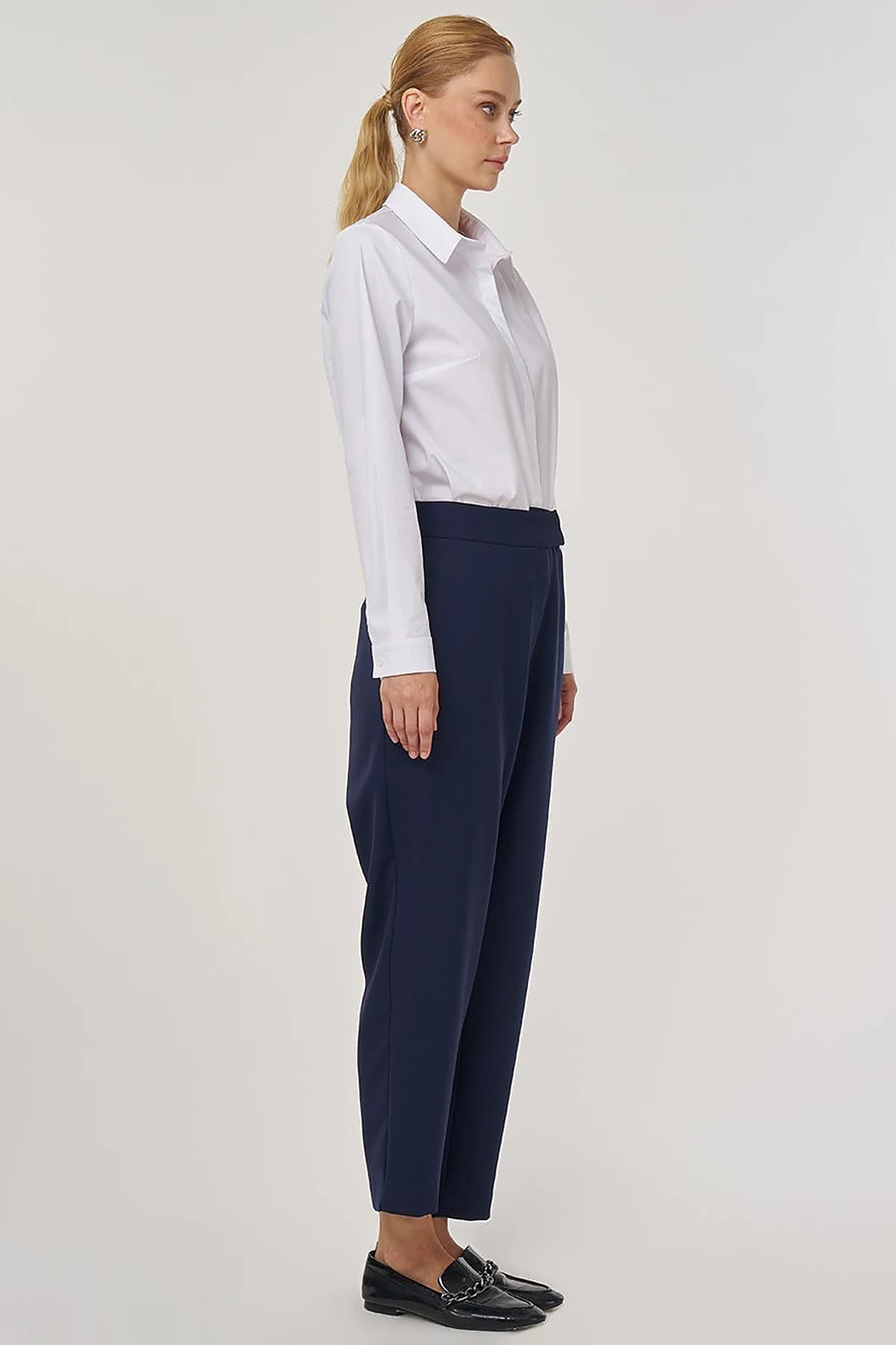 Pocket-Detail Classic Trousers Dark Navy