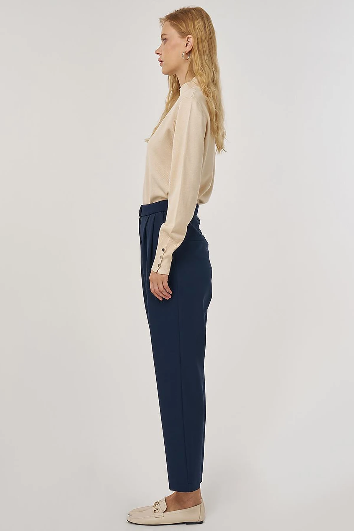 Double-Pleated Trousers in Dark Navy